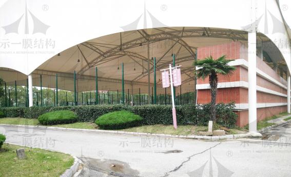 上海南橋中學網球場膜結構雨棚